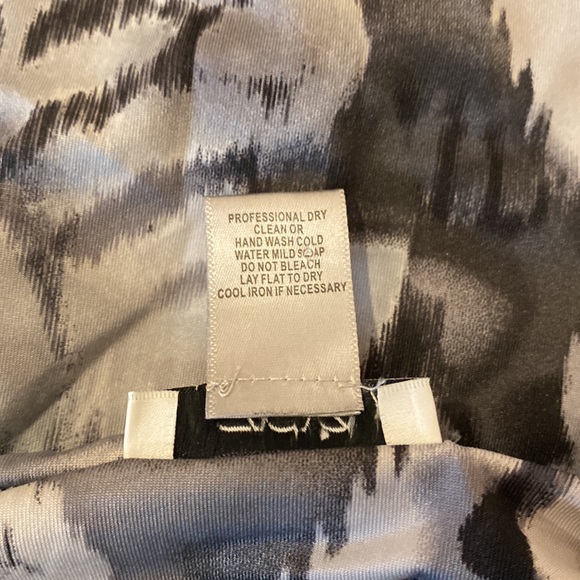 Cache strapless padded top with tie-neck - Picture 4 of 4